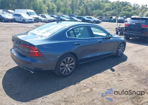 2019 Volvo S60 T6 Inscription from USA, damaged, VIN 7JRA22TL2KG012176